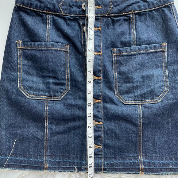 Denim Mini Skirt with Pockets and front buttons - Picture 13 of 16